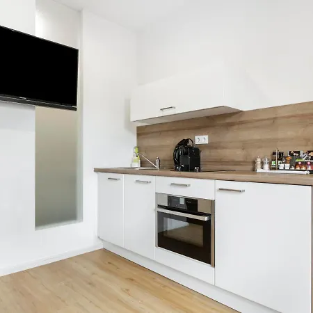 Limehome Am Katzenstadel Аугсбург